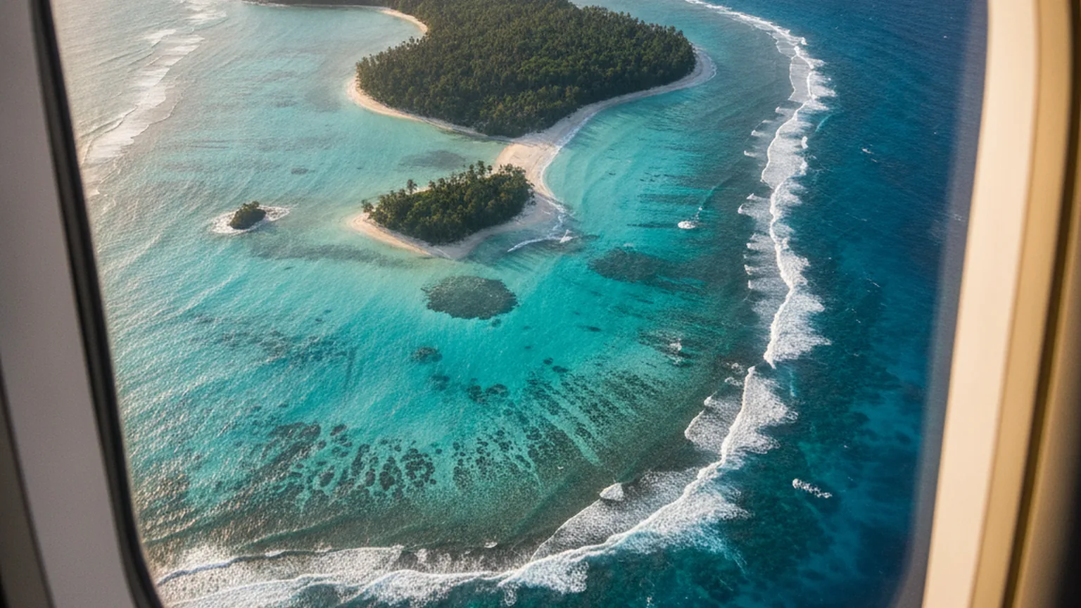 Как улететь к морю зимой и не разориться