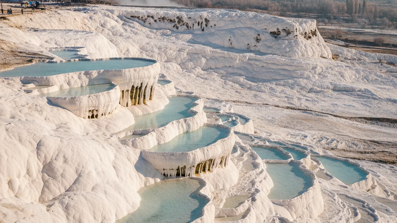 Turkey in winter: sea, thermal springs and city